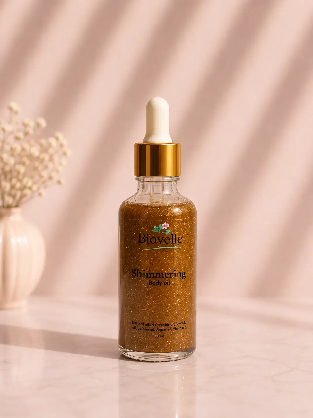 Shimmering dry body oil bronze